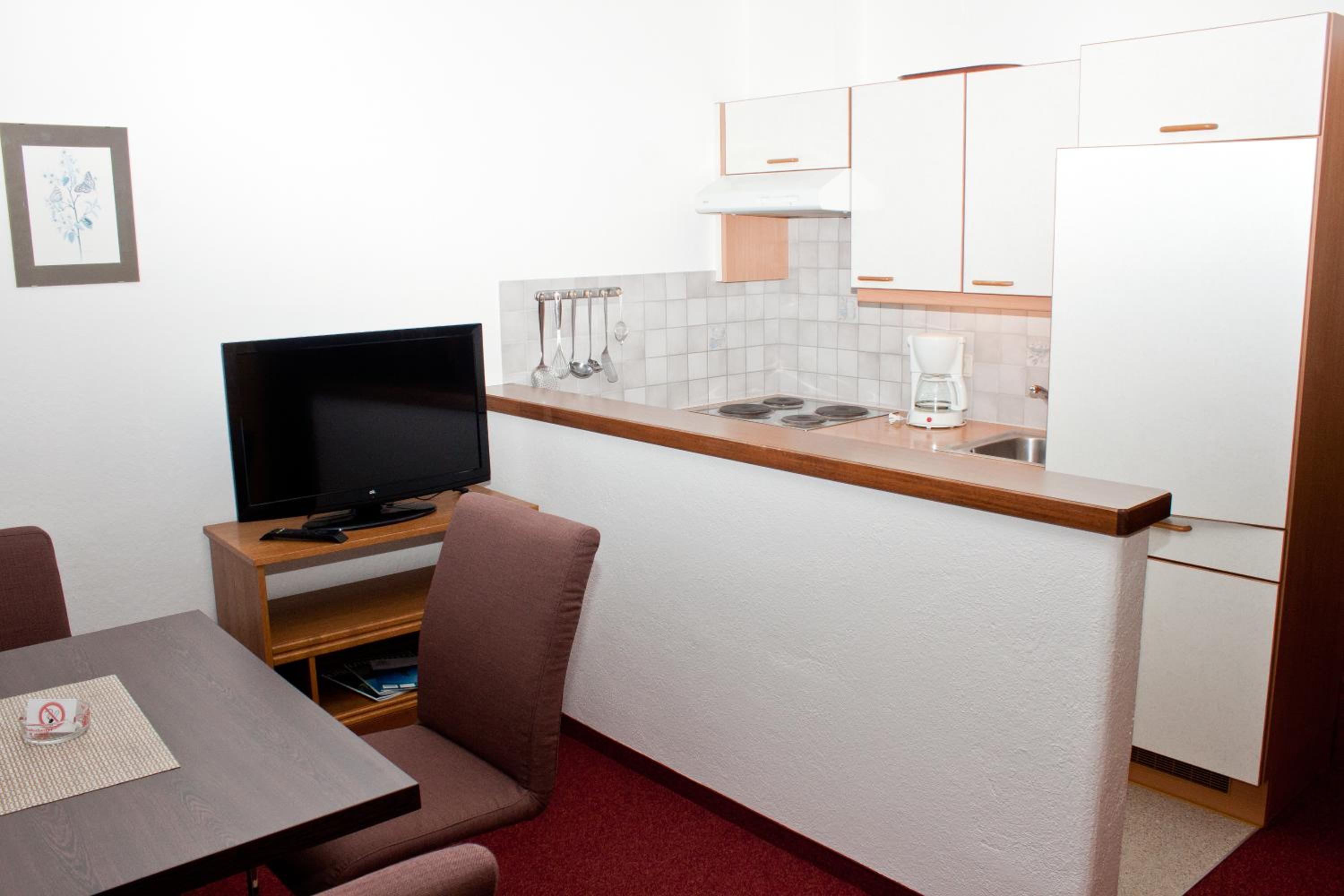 Photo 29