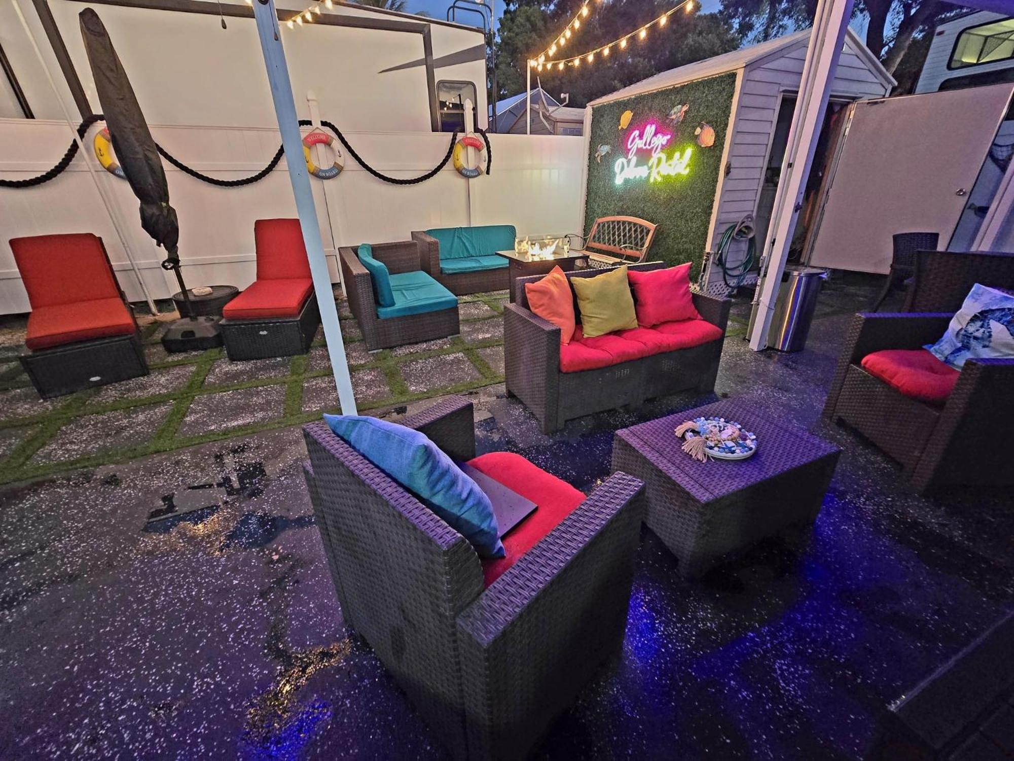lounge
