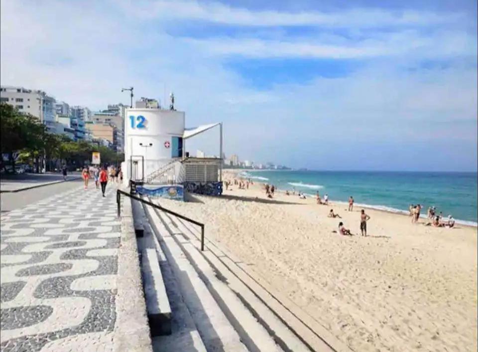 ACONCHEGANTE APARTAMENTO NO LEBLOn