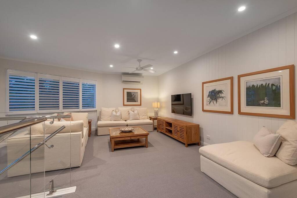 Little Cove Haven, Naousa 4