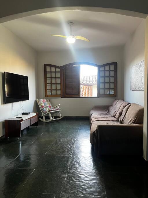 Casa Espaçosa Bairro São Bento Para Grandes Famílias