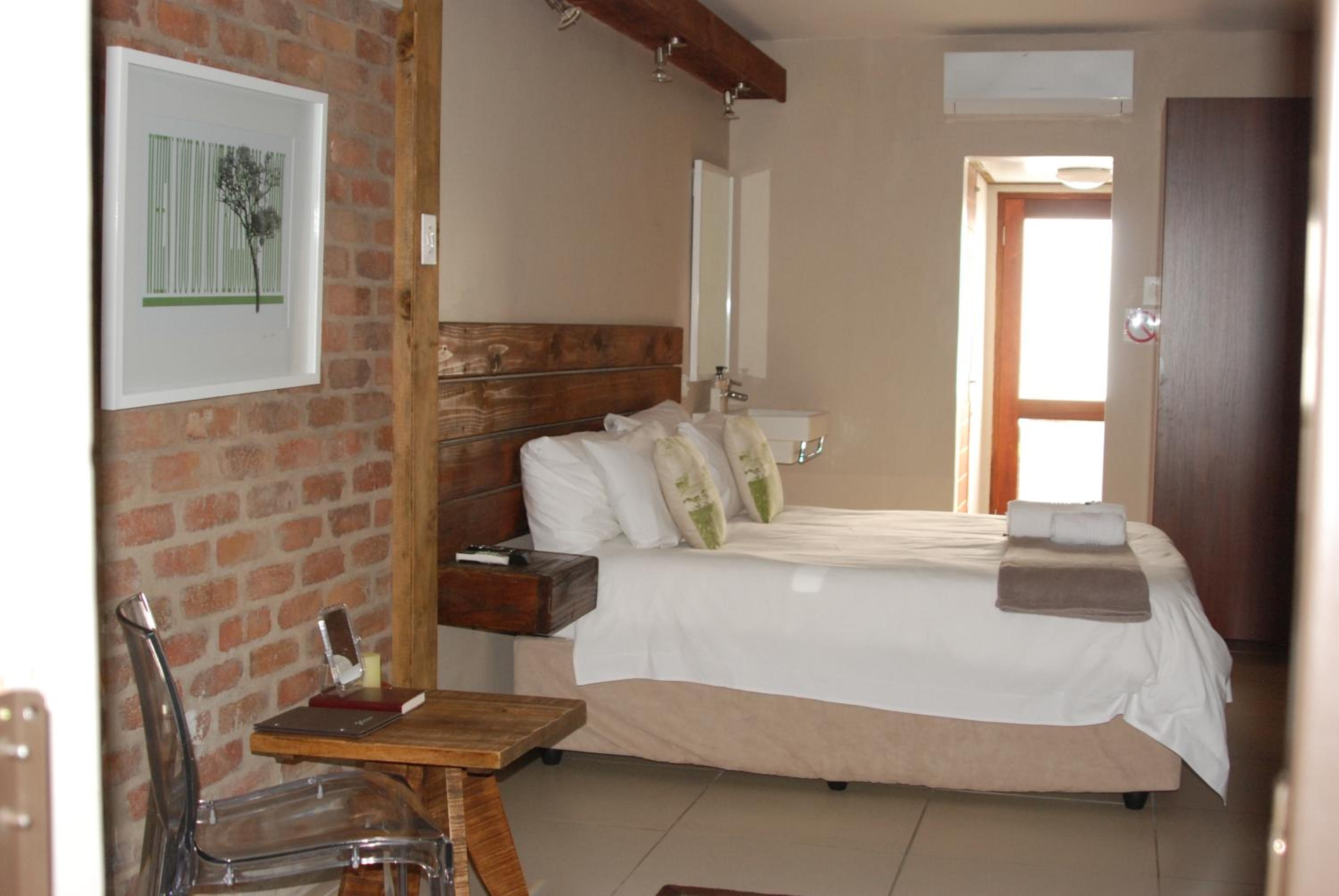 Zebrina Guest House