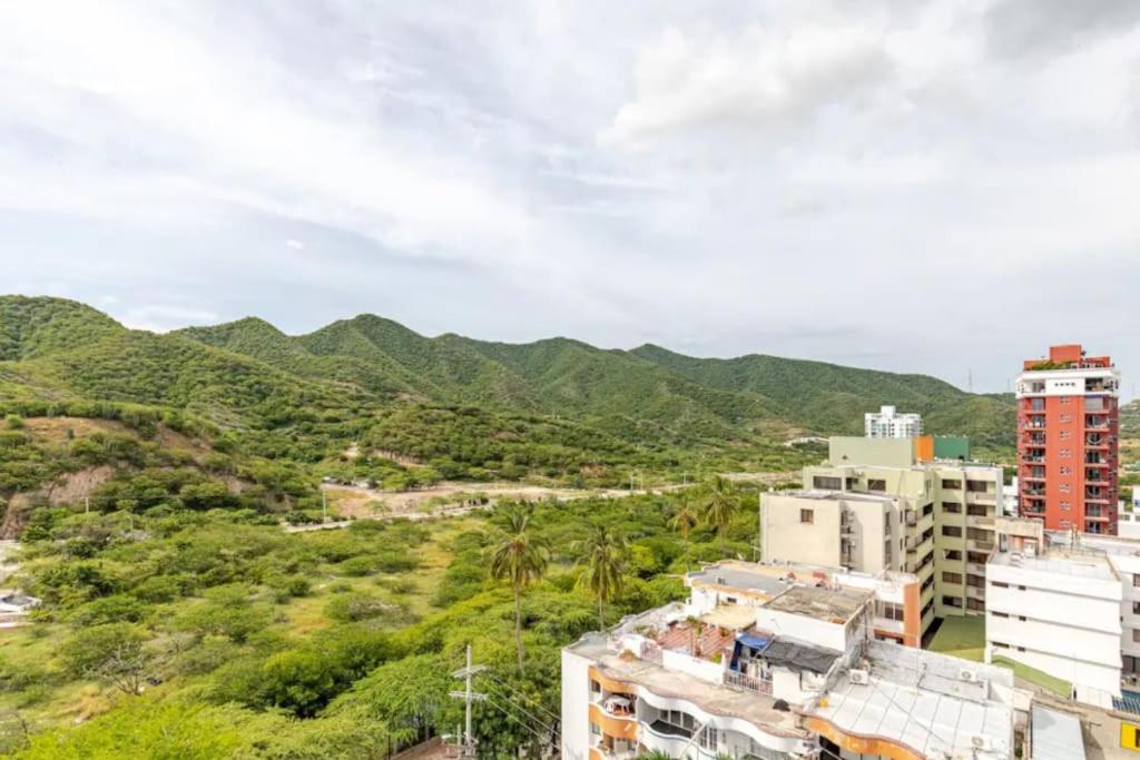 Apartamento en Playa el Rodadero, a un Paso del Mar