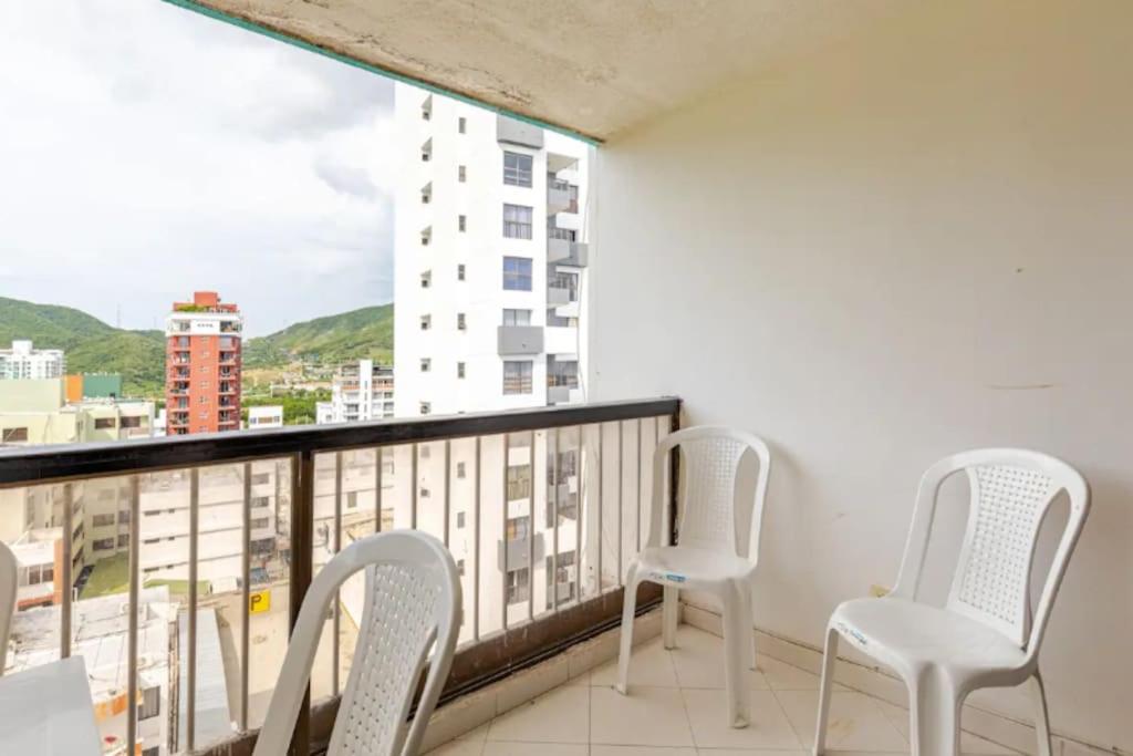 Apartamento en Playa el Rodadero, a un Paso del Mar