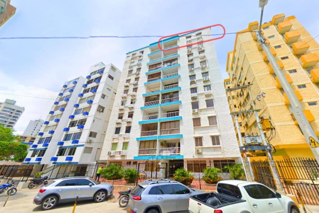 Apartamento en Playa el Rodadero, a un Paso del Mar