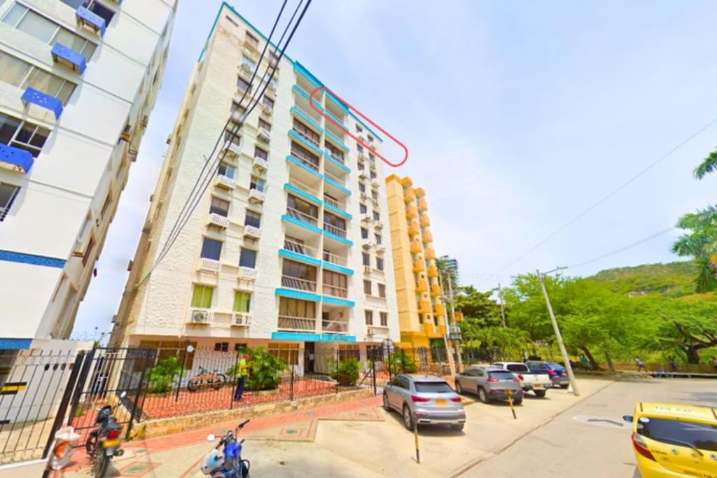 Apartamento en Playa el Rodadero, a un Paso del Mar