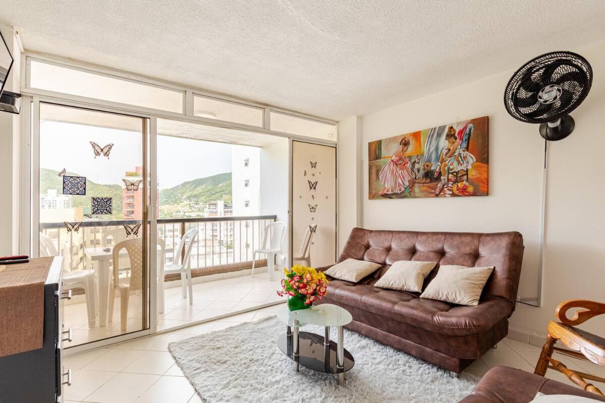 Apartamento en Playa el Rodadero, a un Paso del Mar