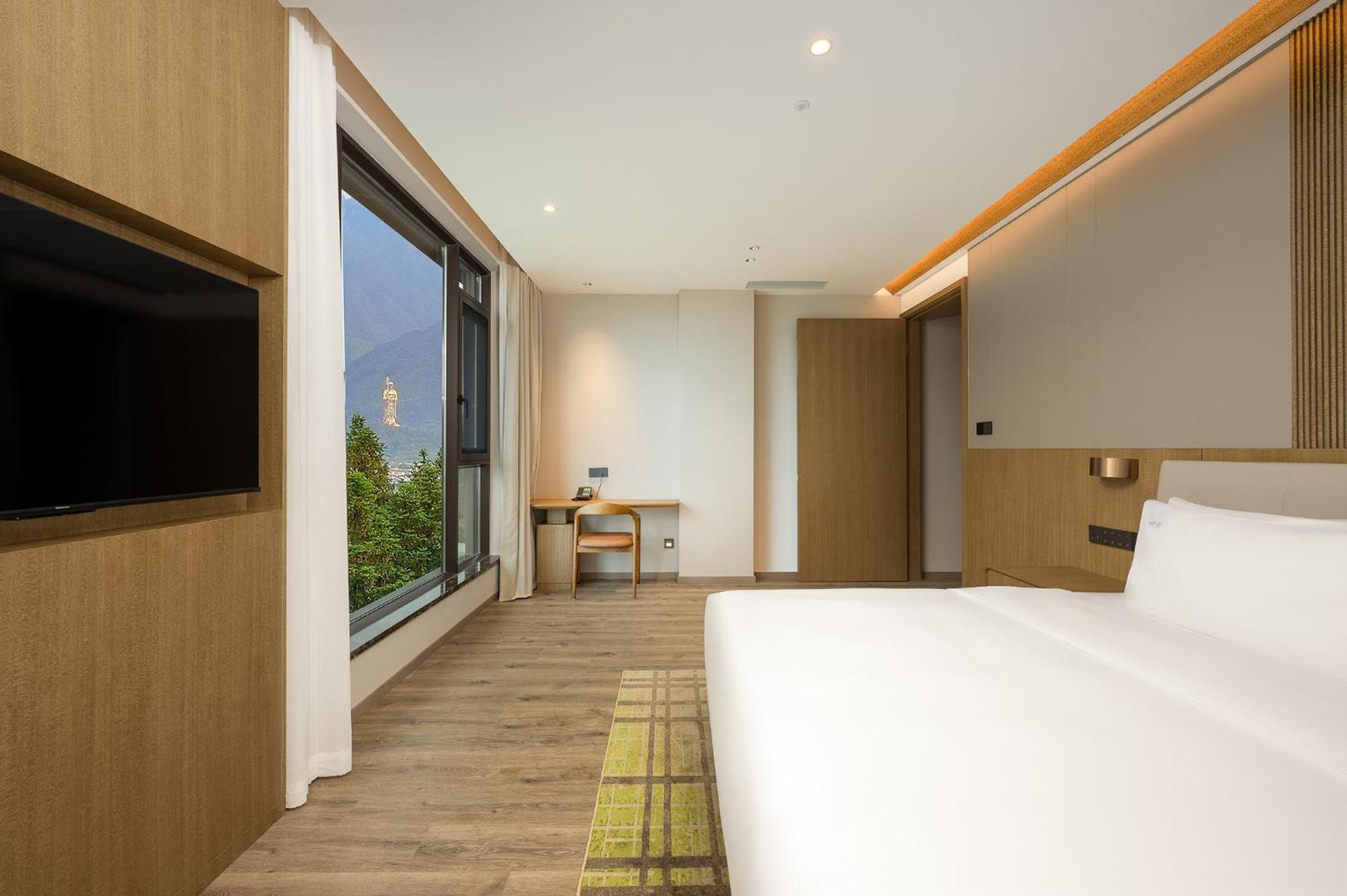 Holiday Inn Jiuhua Mountain Hot Spring by IHG
