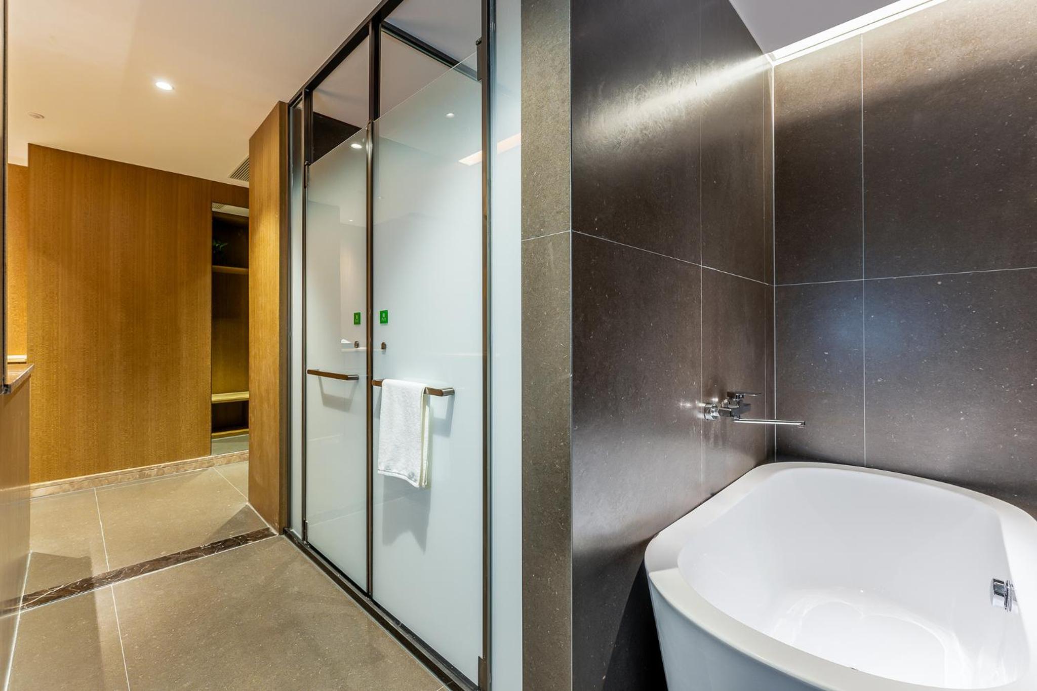 Holiday Inn Jiuhua Mountain Hot Spring by IHG