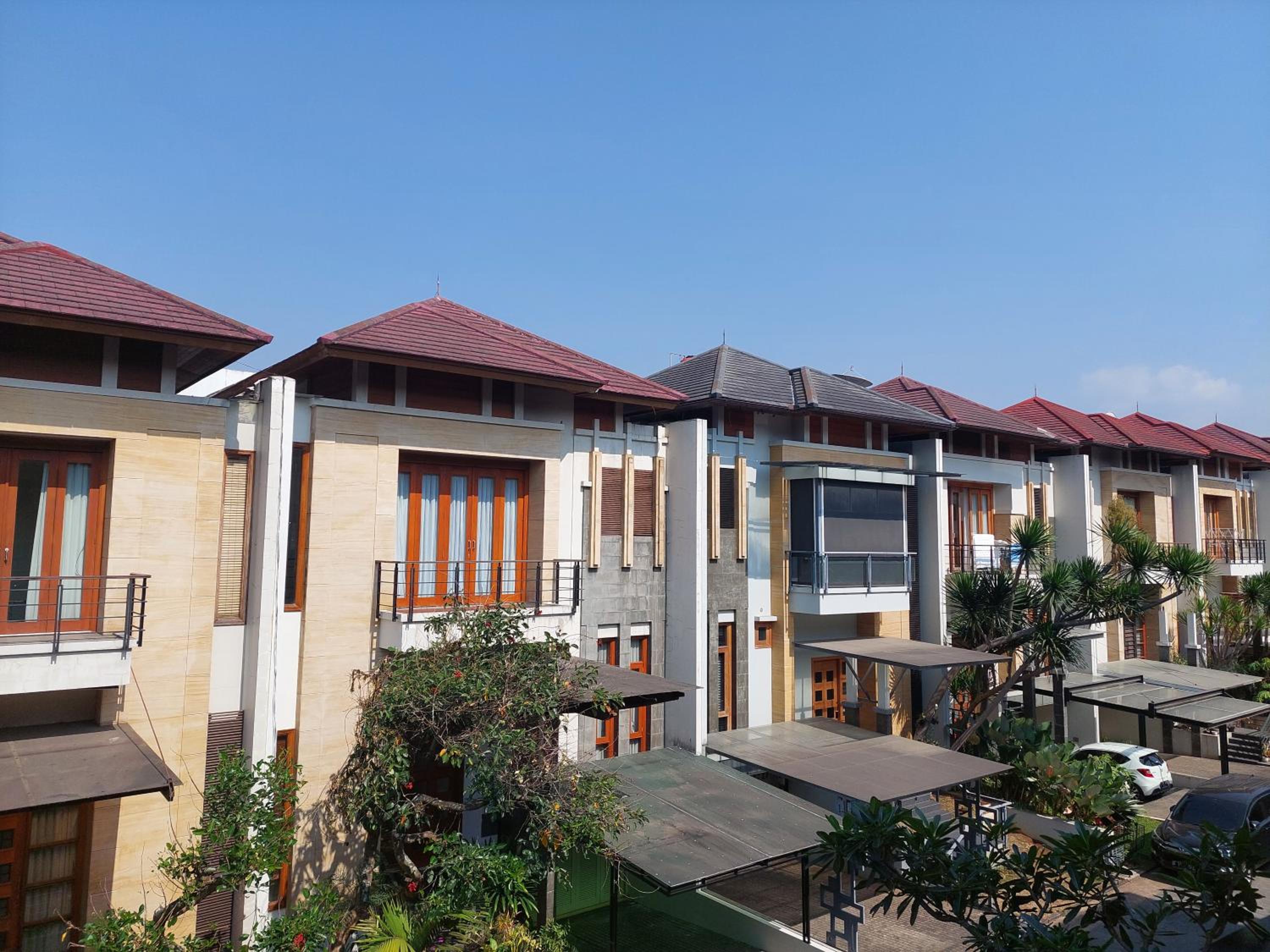 Casa Como Ciumbuleuit - spacious 3 Beds Townhouse view 4