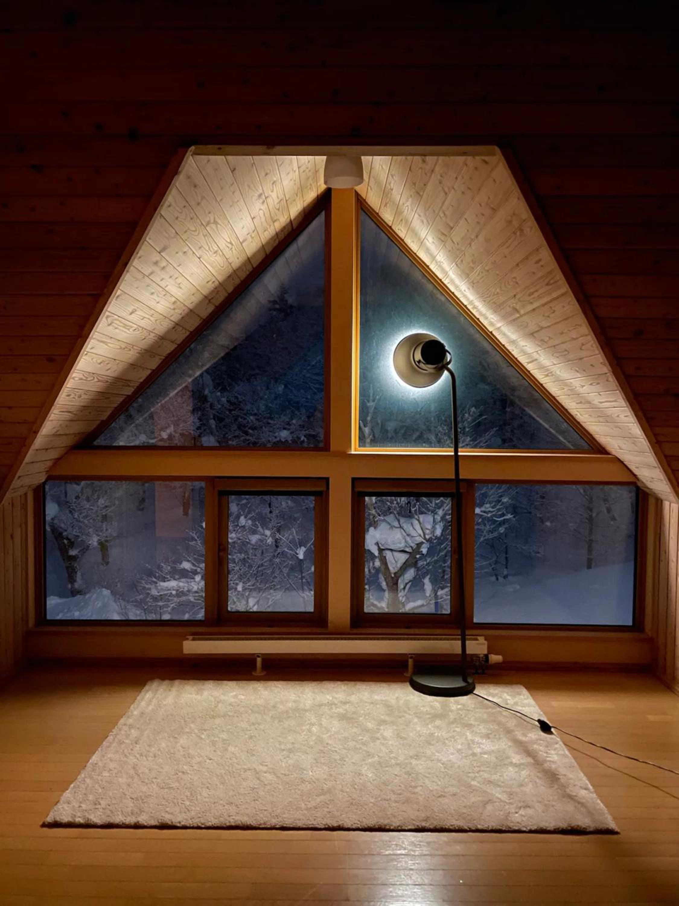 Cottage with views of the Niseko mountain range - Mountain View Niseko view 2