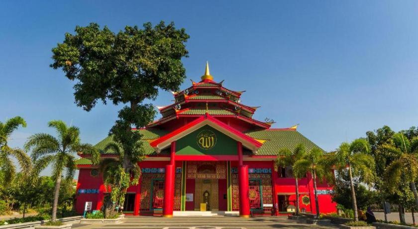 OYO 235 Maumu Hotel & Lounge