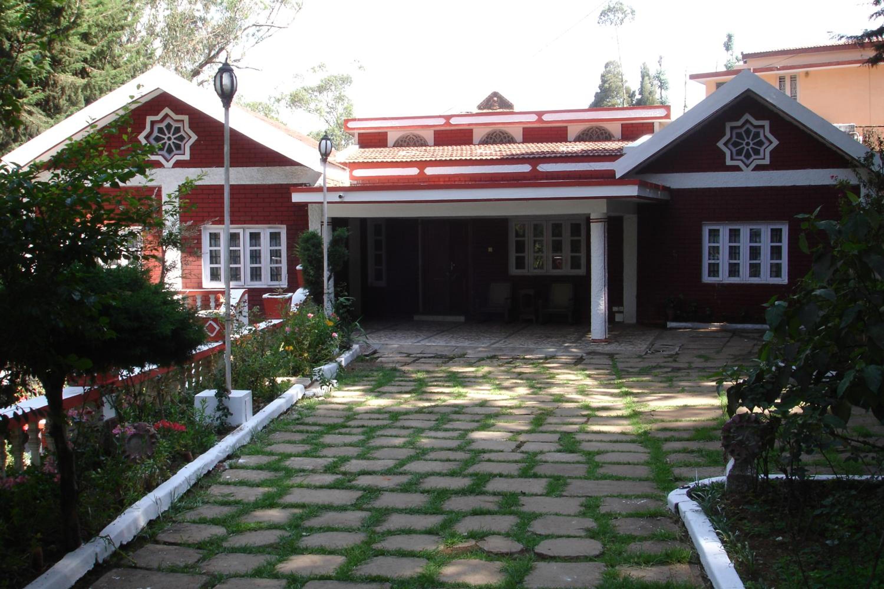The Red House view 3