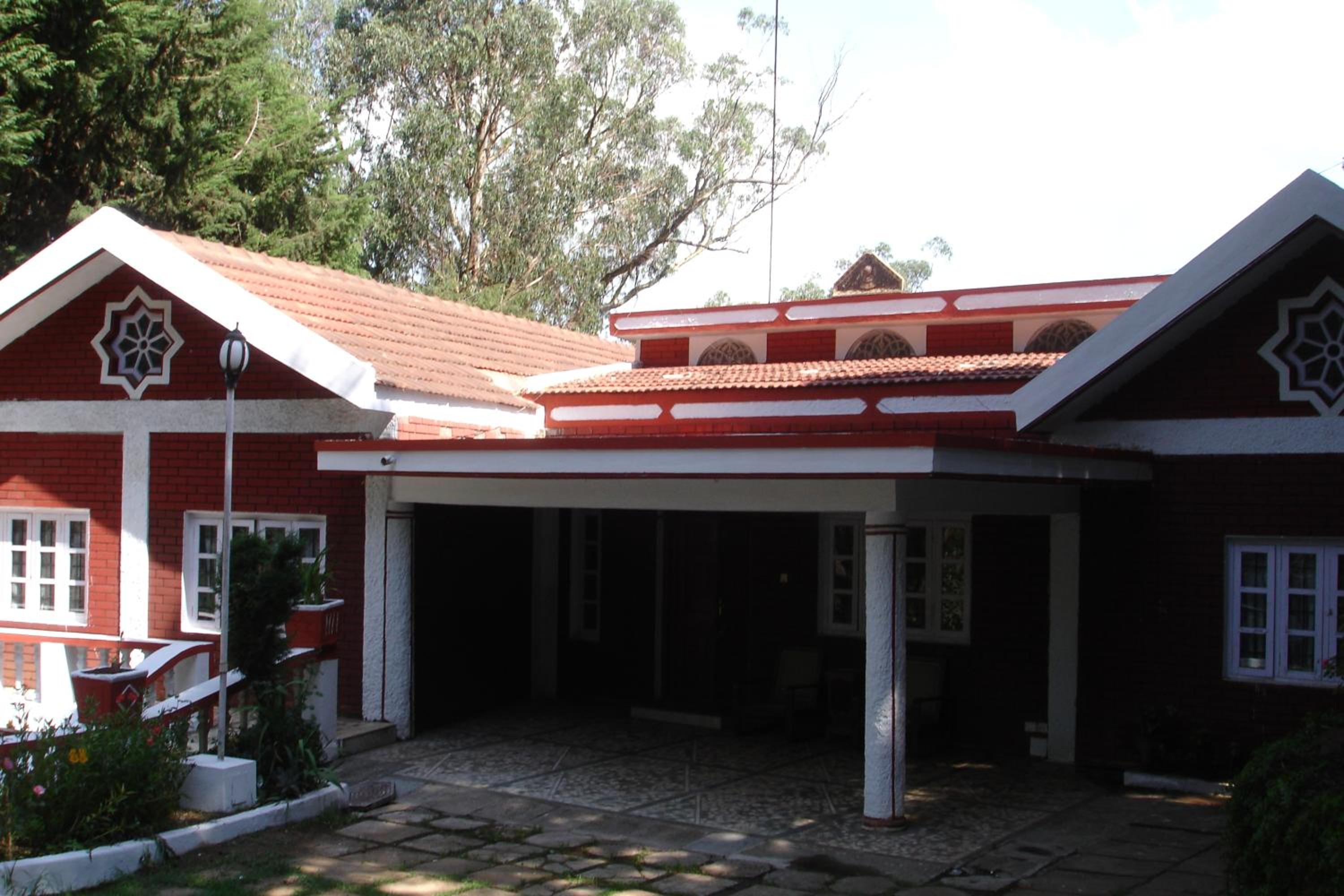 The Red House view 4