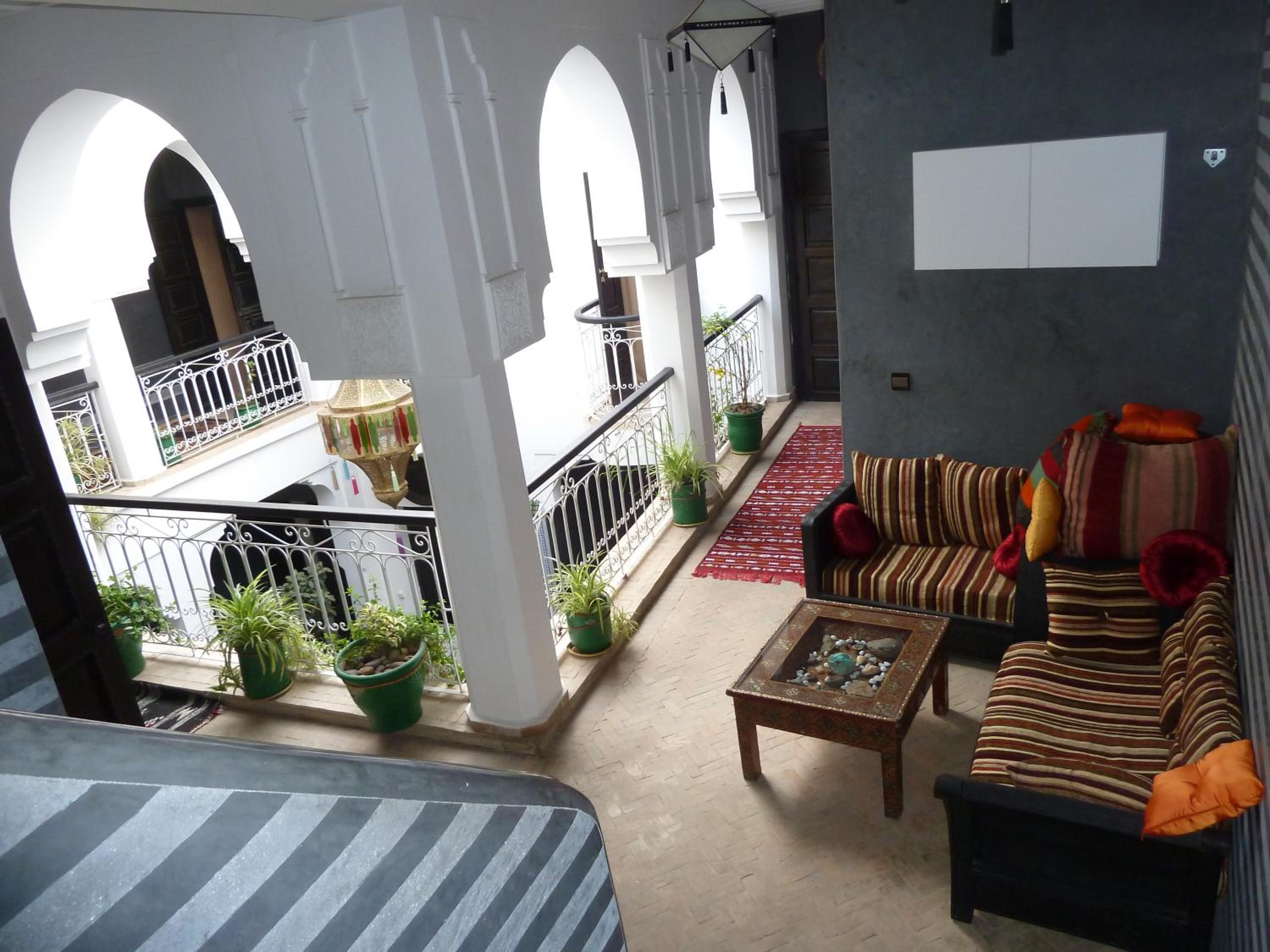 lounge