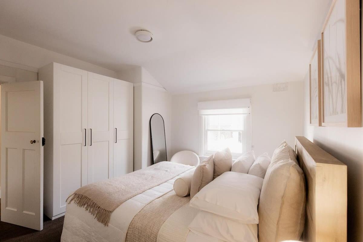 Central home in trendy South Hobart