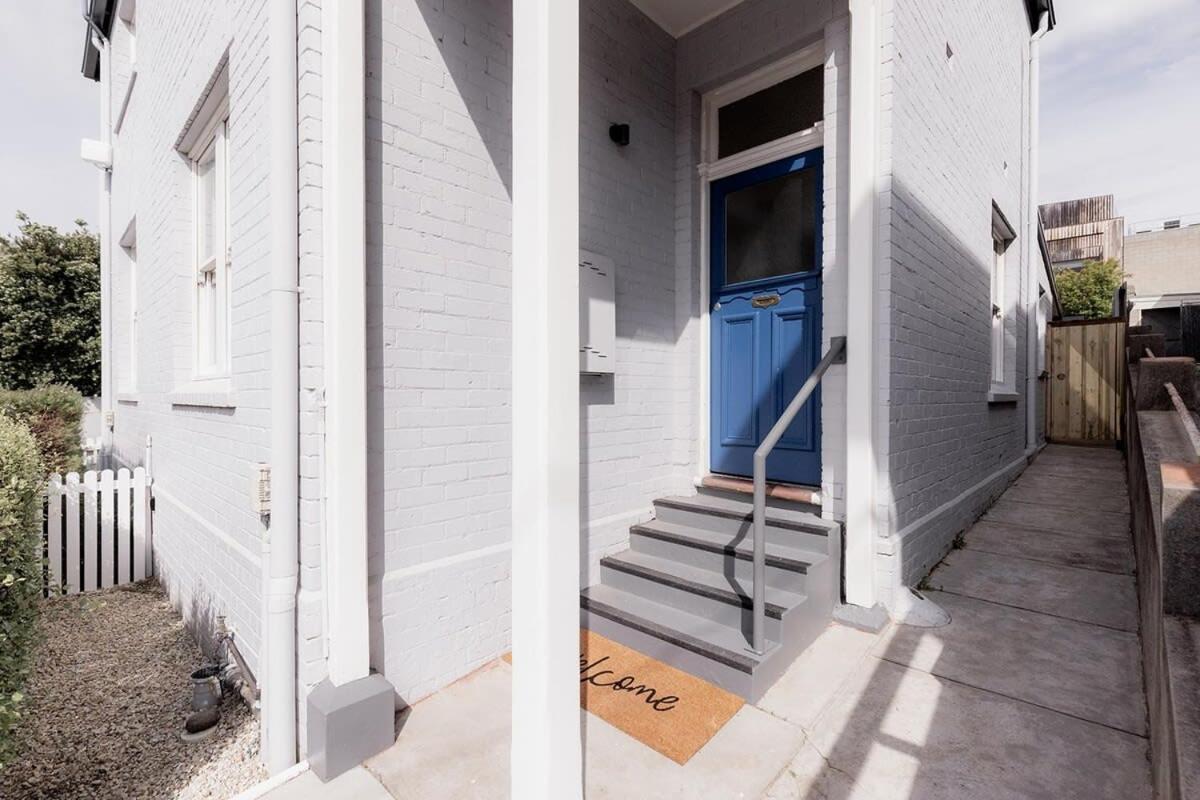 Central home in trendy South Hobart