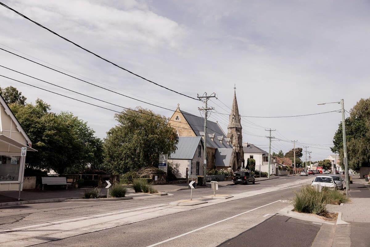 Central home in trendy South Hobart