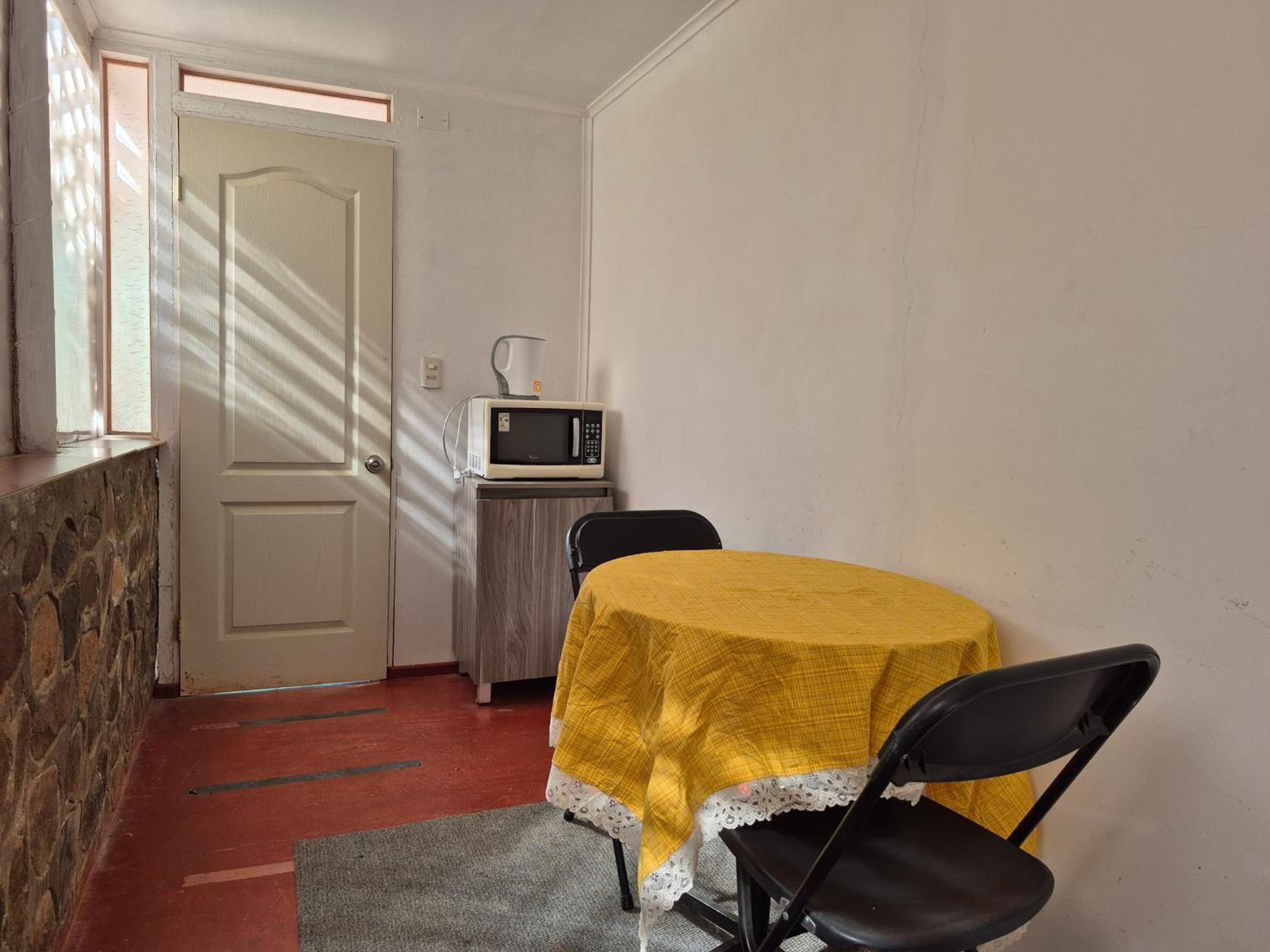 Hostal Los Almendros