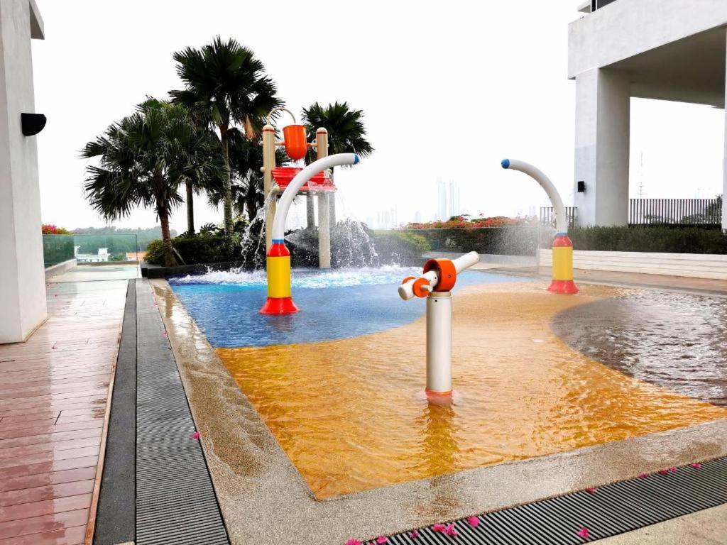 Cityview Midvalley Southkey Mosaic 2BR2FREE 16F By Natol