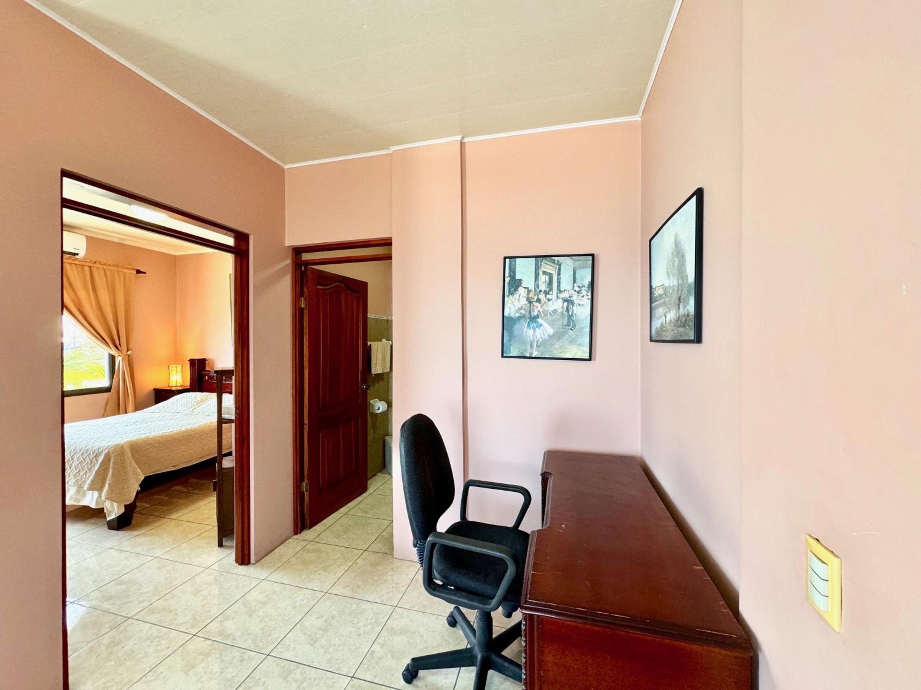 Apartamento con vista al mar en Limon en casa Flamingo