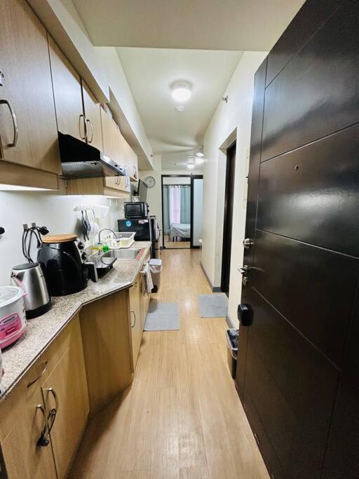 1BR Calathea Place nr Airport, Netflix,50mbps Wifi