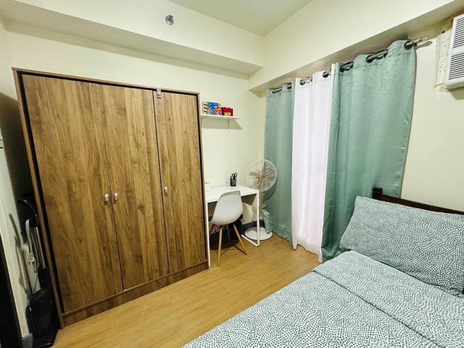 1BR Calathea Place nr Airport, Netflix,50mbps Wifi
