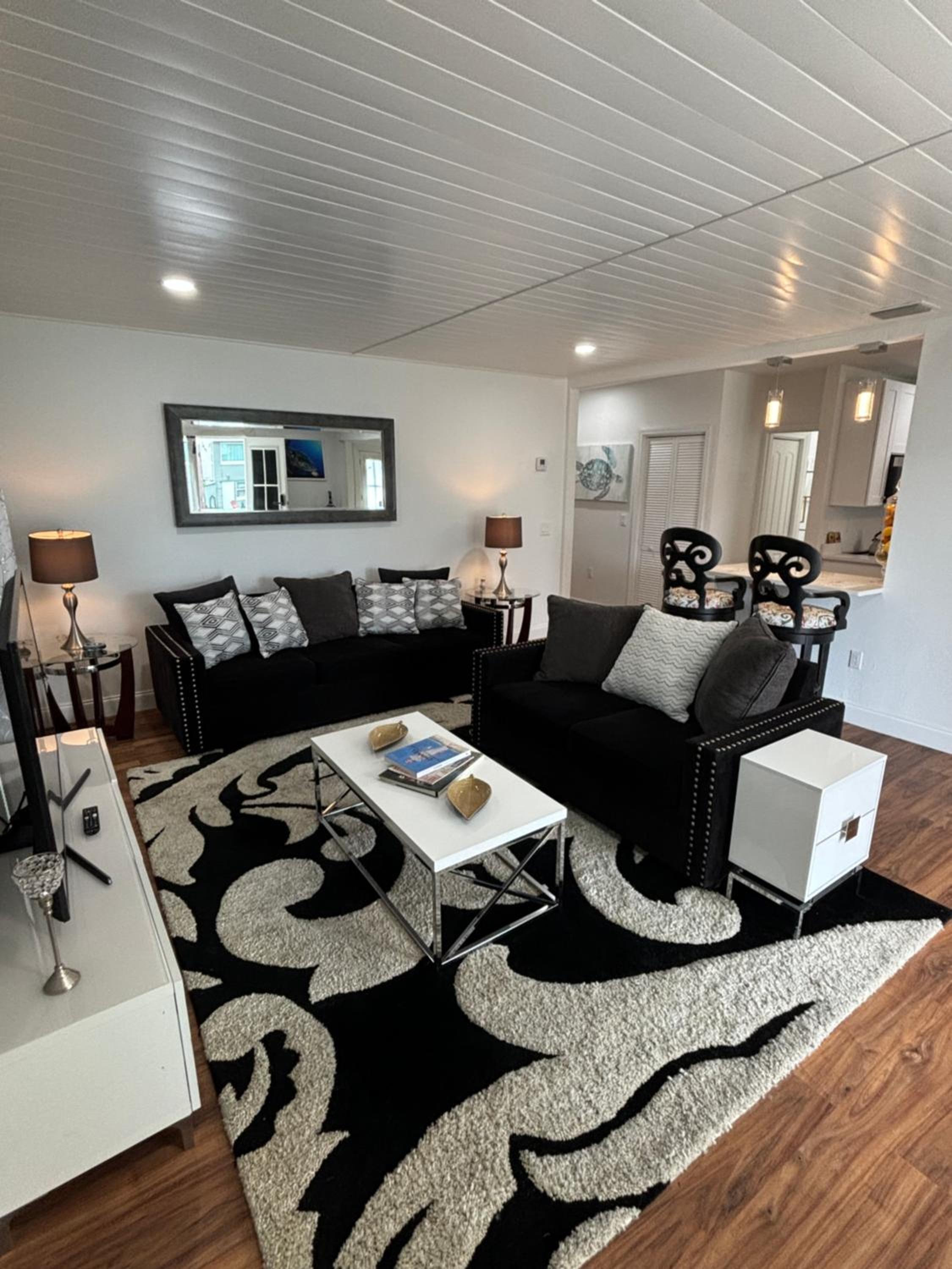 Fully Renovated 100 Year Old Home in Daytona Beach view 5