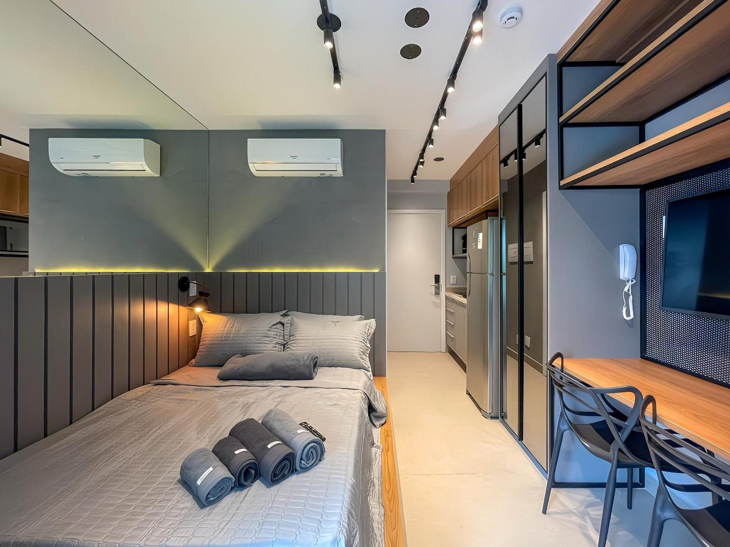 Handy Paraíso condominium with pool next to Ibirapuera