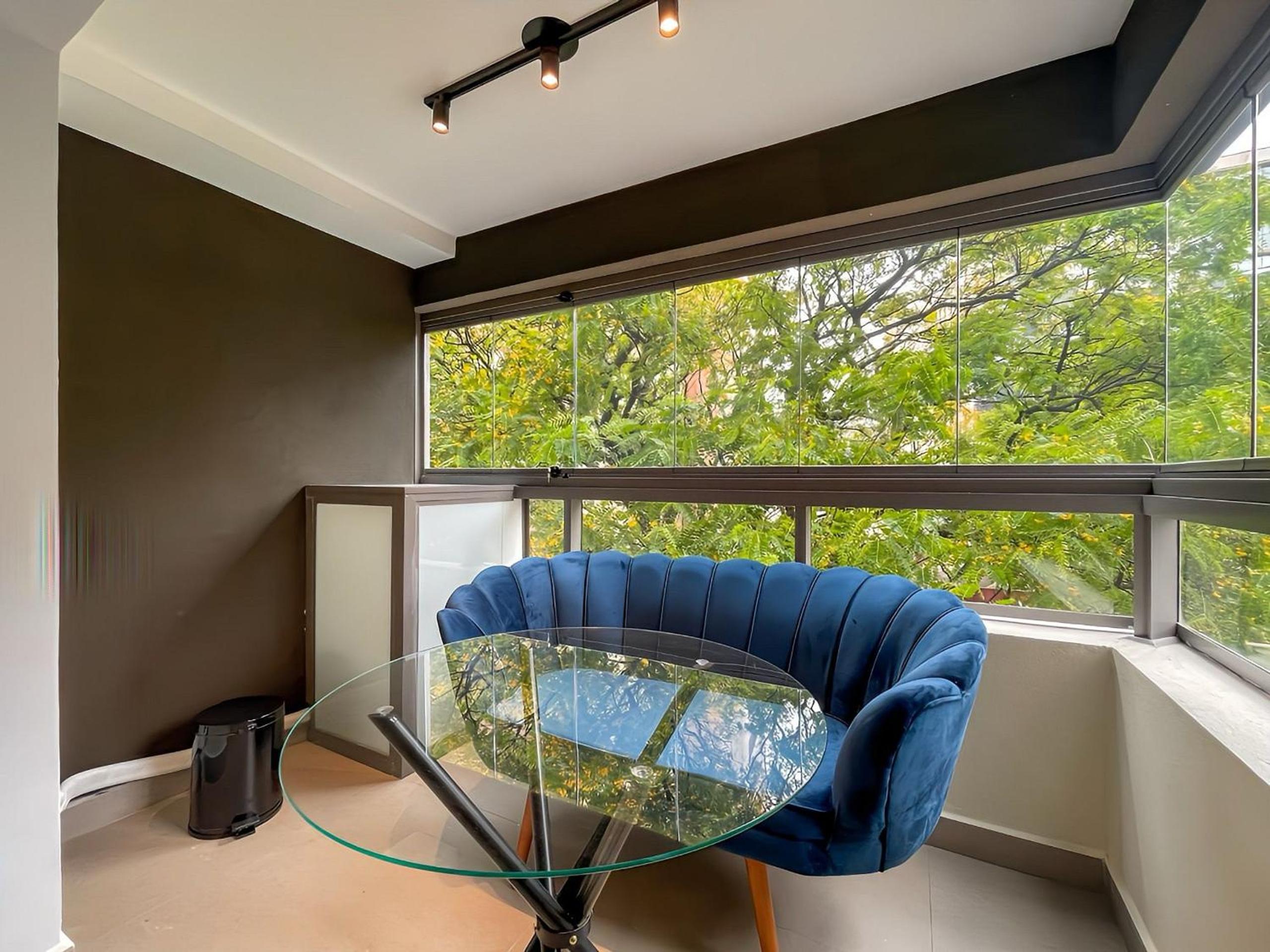Handy Paraíso condominium with pool next to Ibirapuera