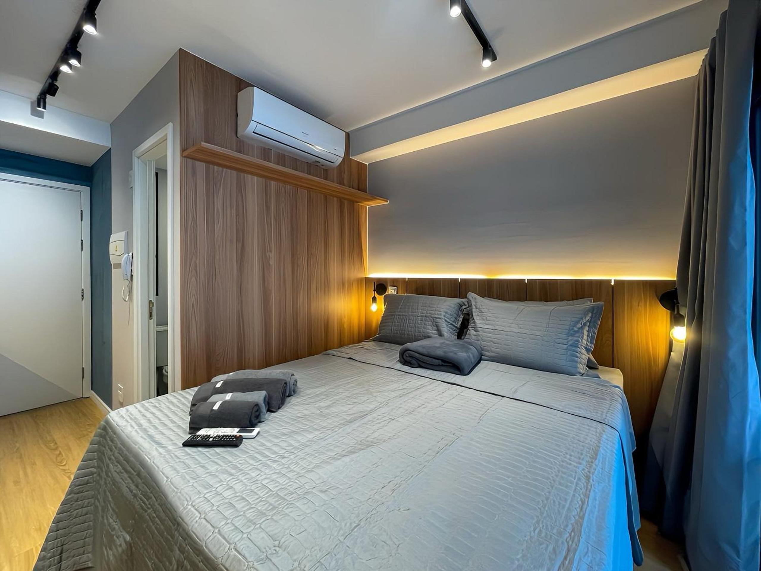 Handy Paraíso condominium with pool next to Ibirapuera