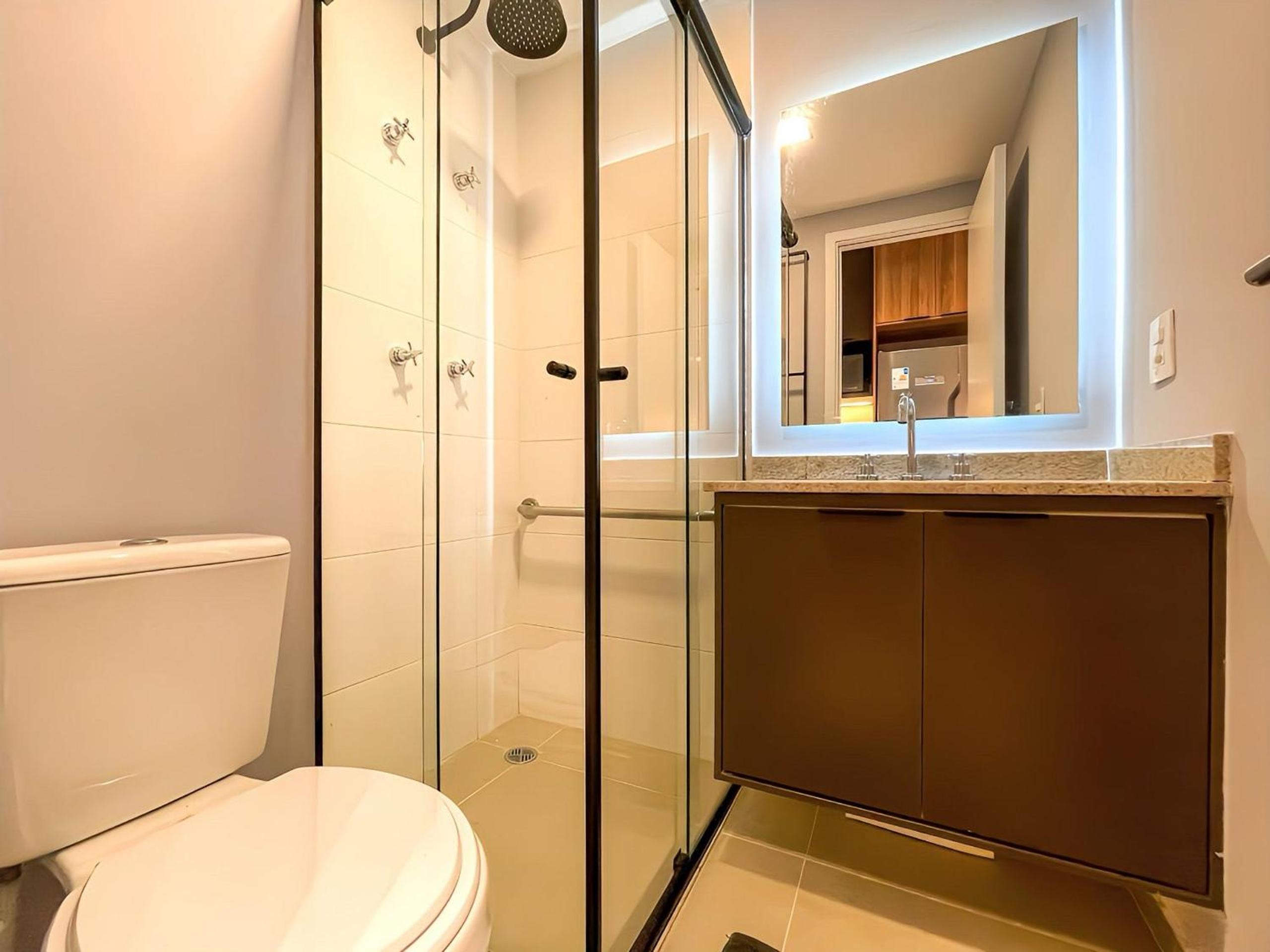 Handy Paraíso condominium with pool next to Ibirapuera