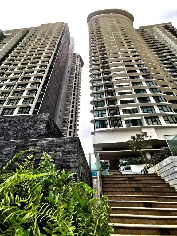 Sea/City Southkey Mosaic 2BR+4FREE @ Natol