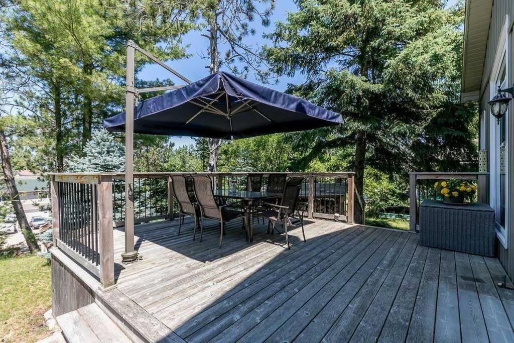 Cozy cottage on a private beach -Georgian Bay