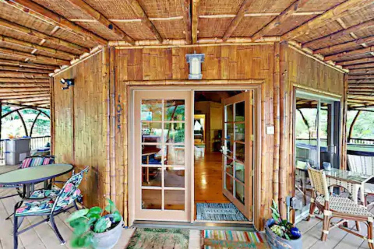Hawaiian Dream Temple