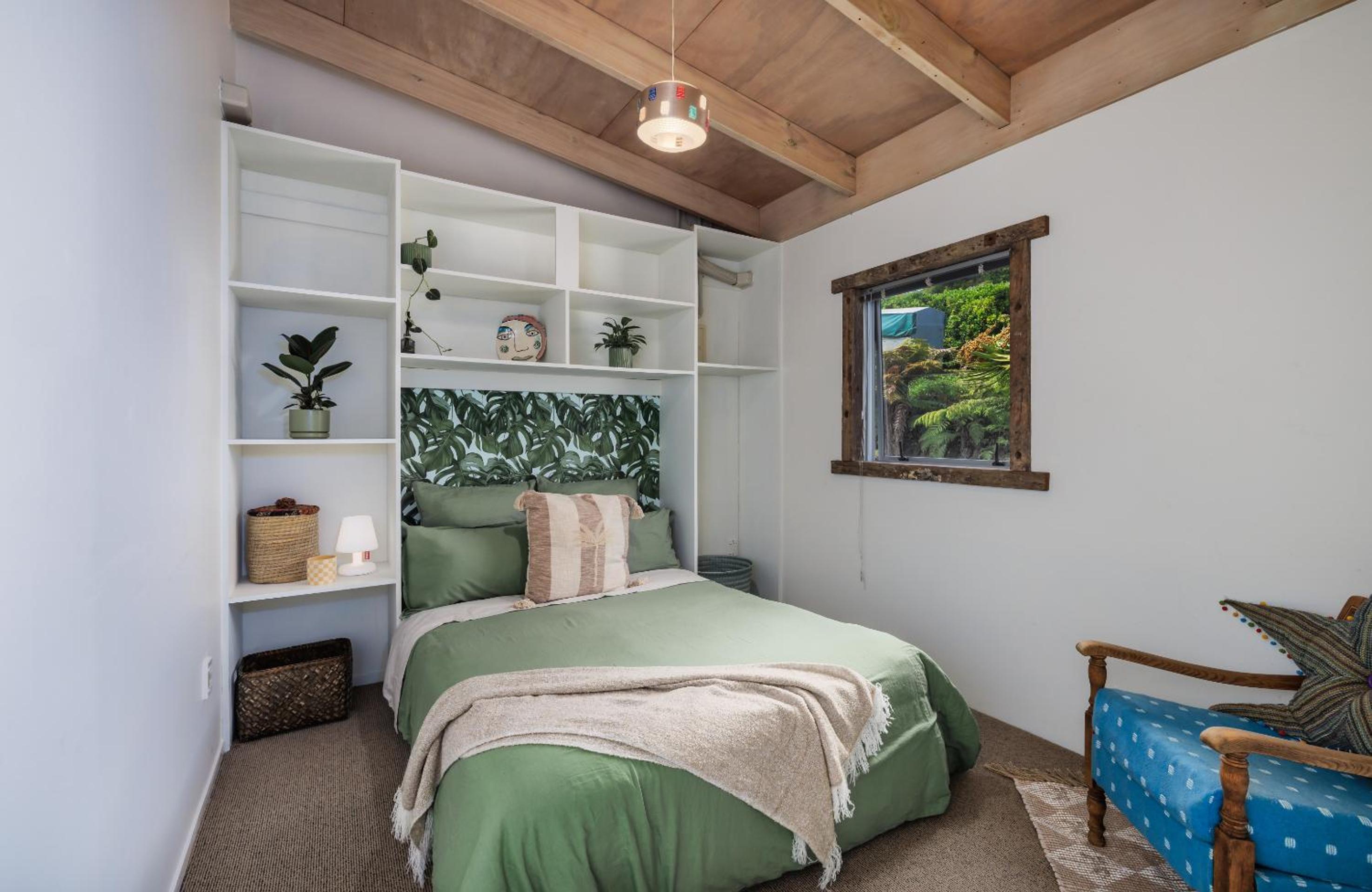 The Green House - Bay of Islands Holiday Home