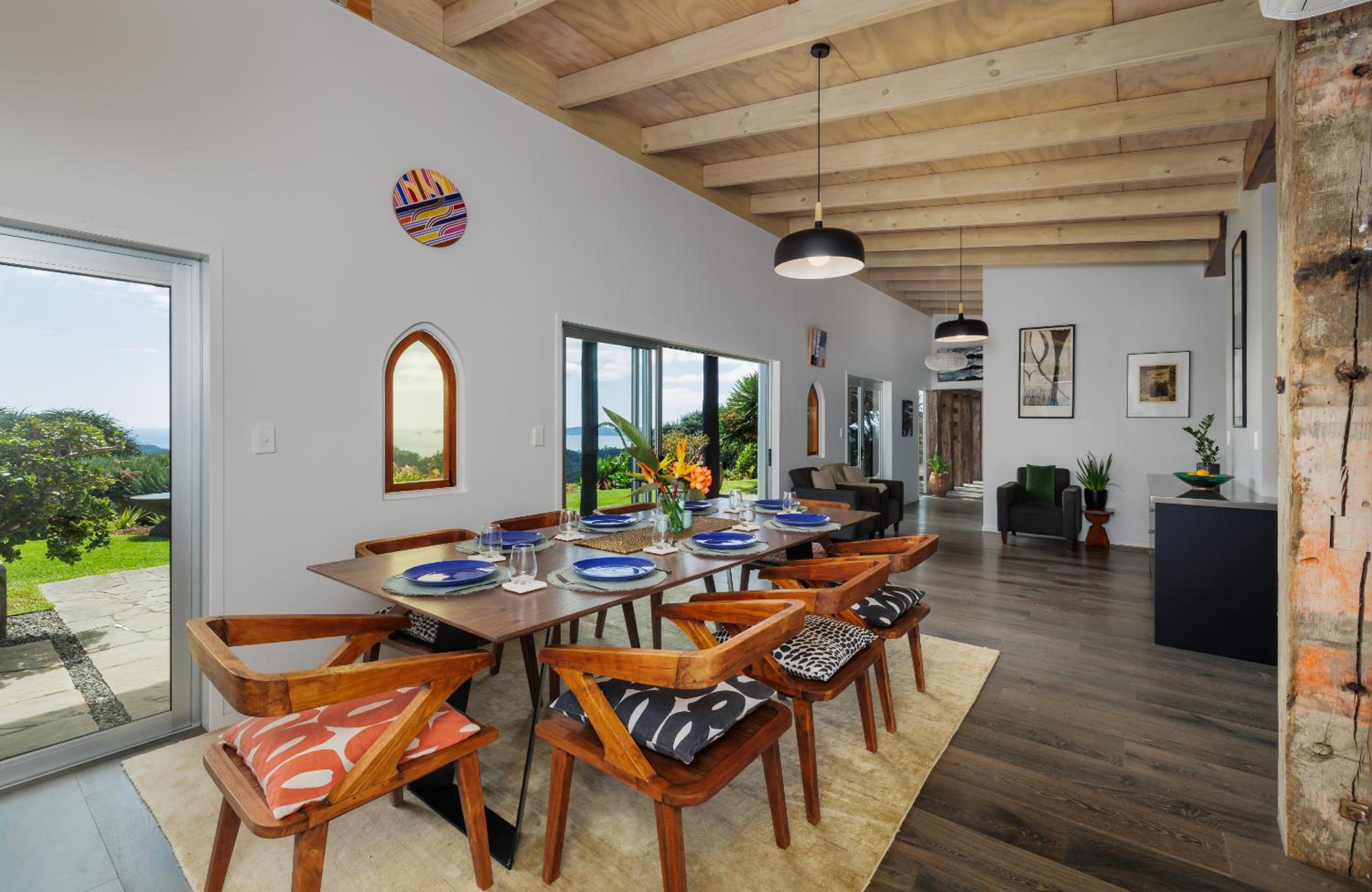 The Green House - Bay of Islands Holiday Home