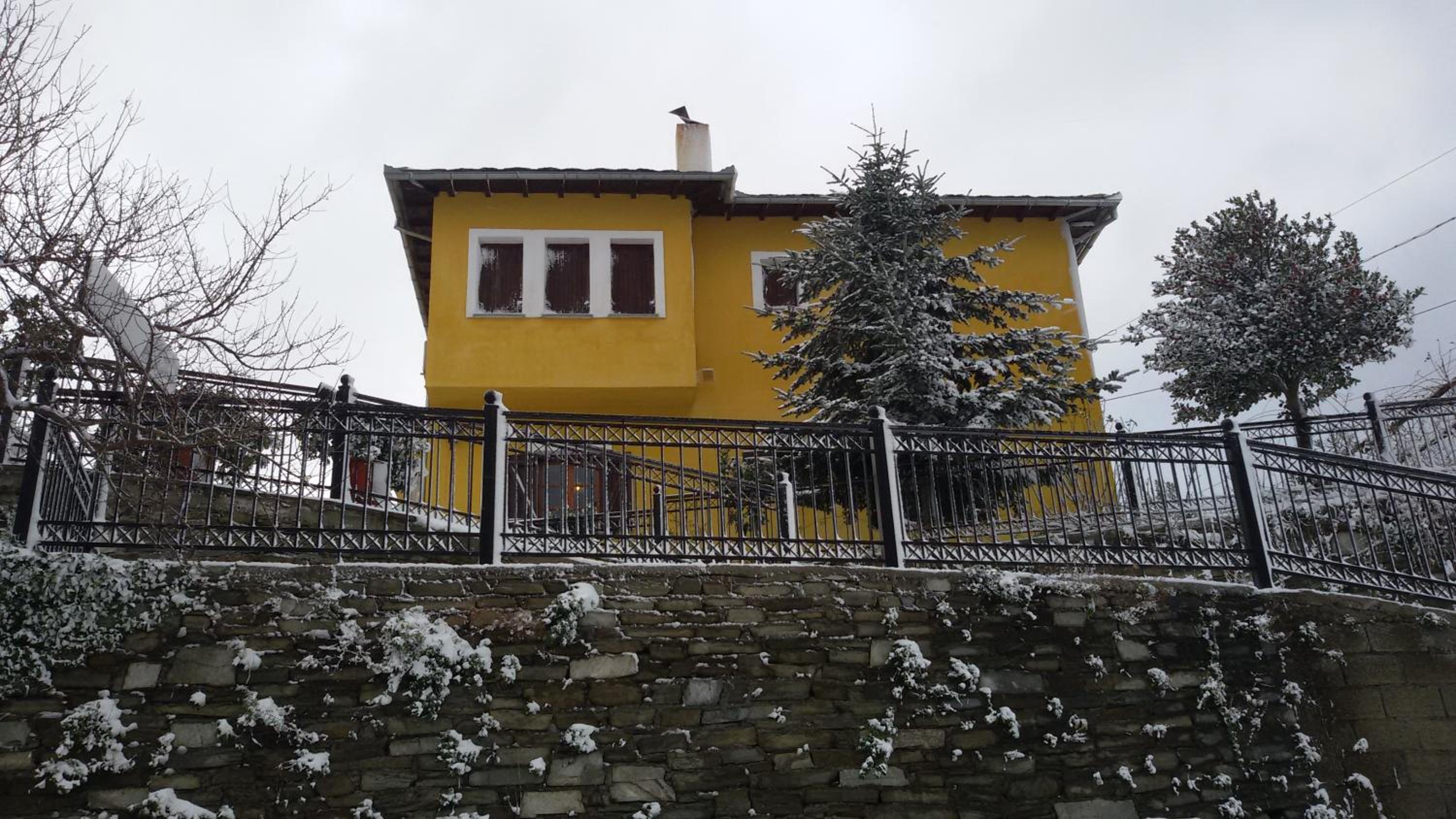 Photo 16