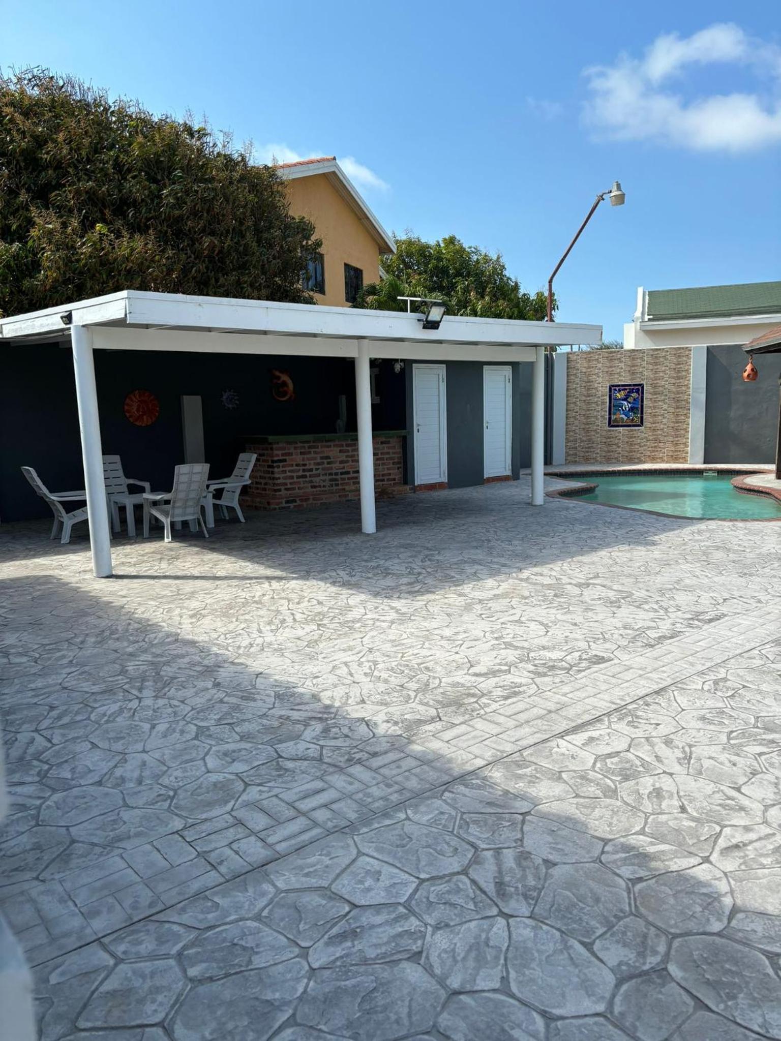 House with pool in Santa Cruz