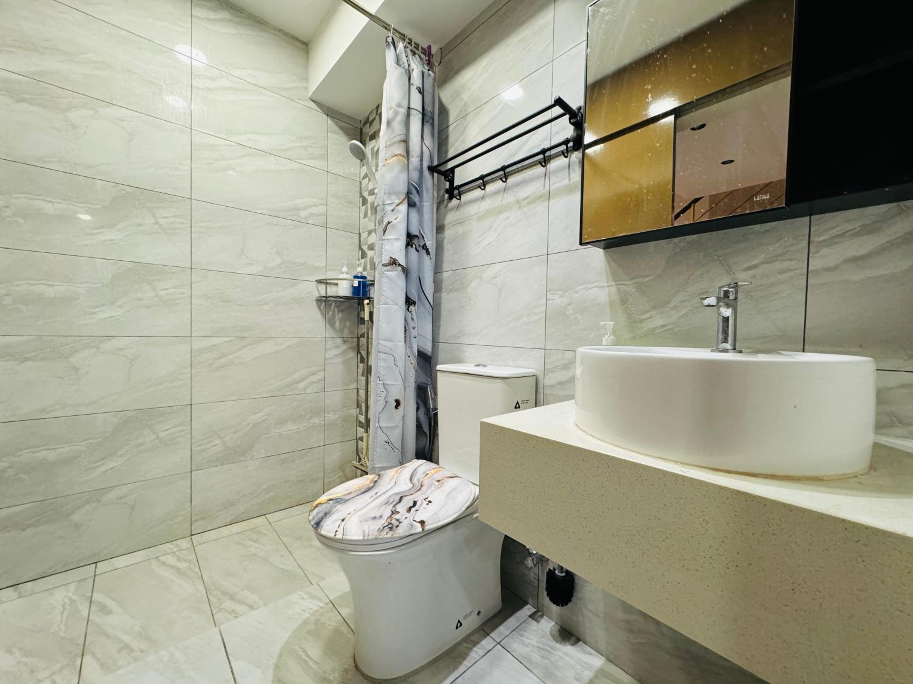 Arte Cheras Duplex by DeUrban