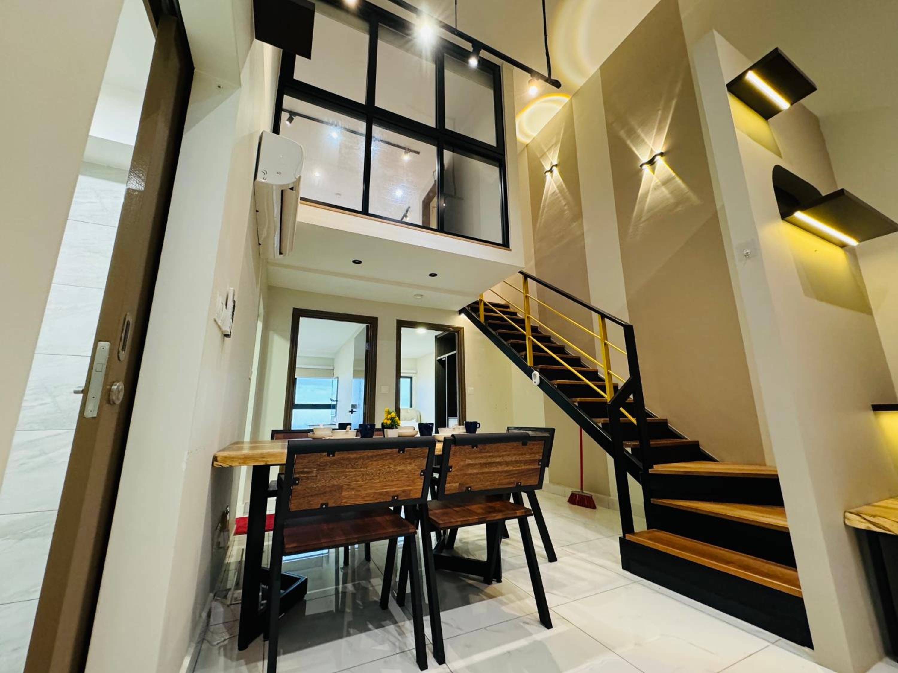 Arte Cheras Duplex by DeUrban