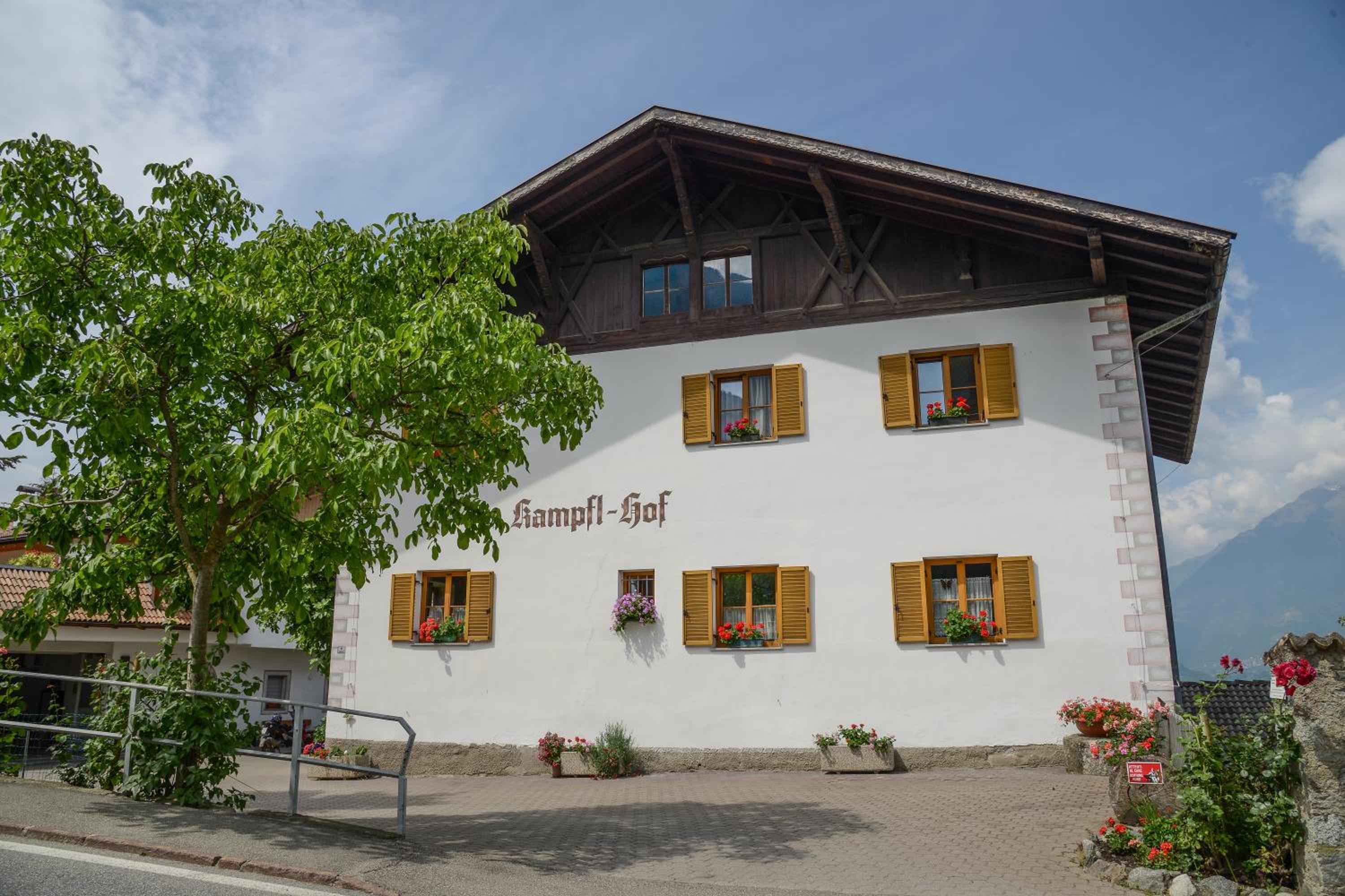 Kampflhof Apartments