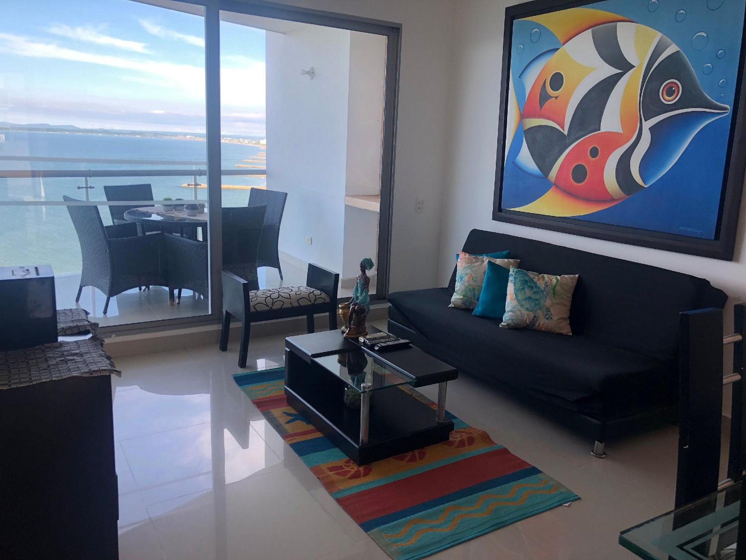 Amplios Aptos de Lujo Frente a la Playa a 5 Minutos del Centro y del Aeropuerto, en Edificio con Piscina, Jacuzzi, Sauna, Gimnasio, Turco y Seguridad las 2