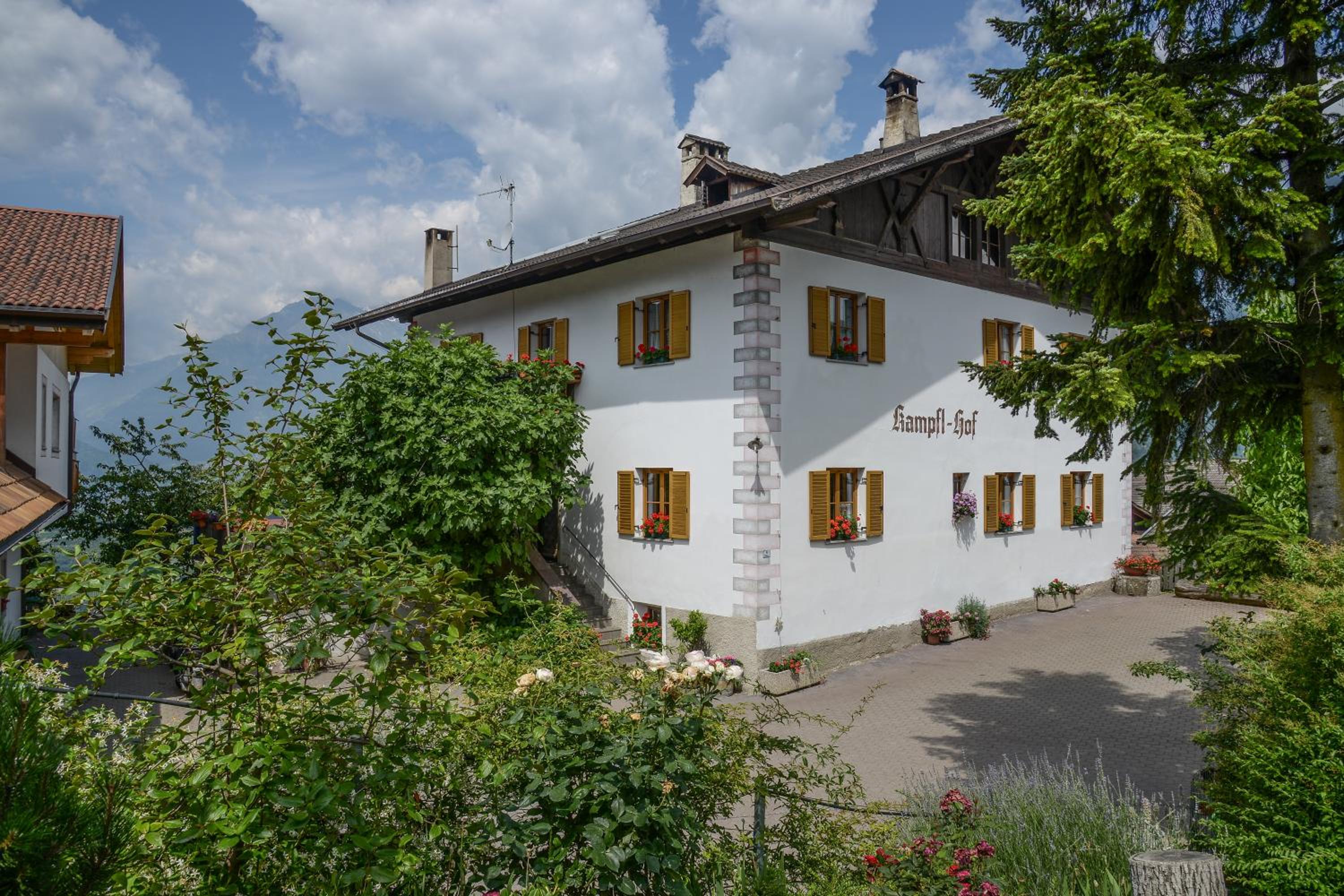 Kampflhof Apartments
