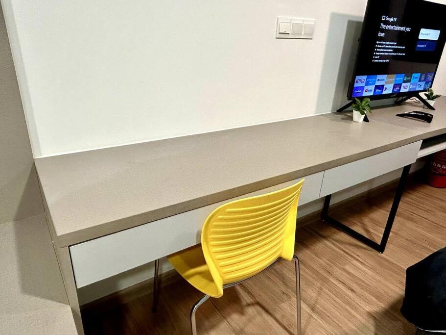 KL Sentral-Pool,Netflix,Gym,Monorail,Coworking,2pax