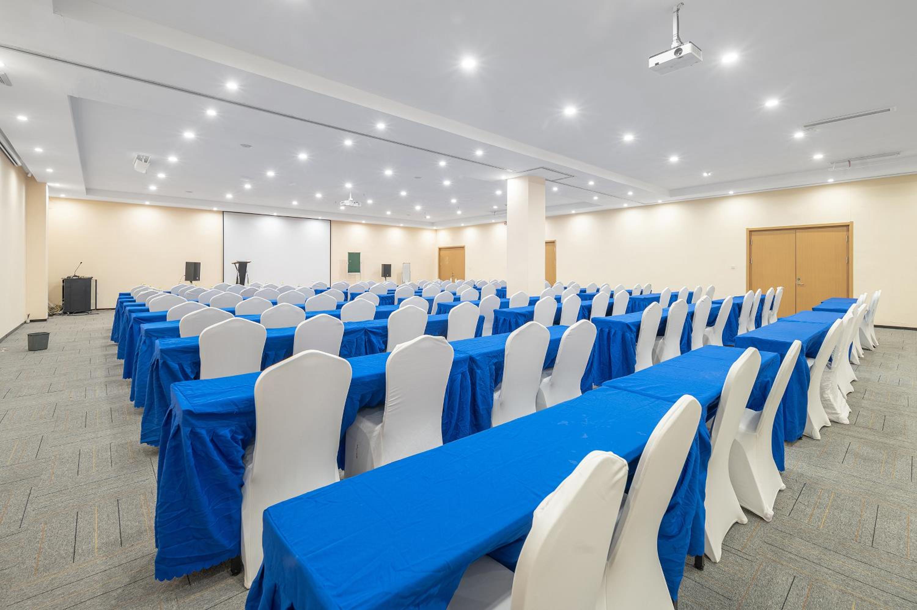 Holiday Inn Express - Qingdao West Coast by IHG