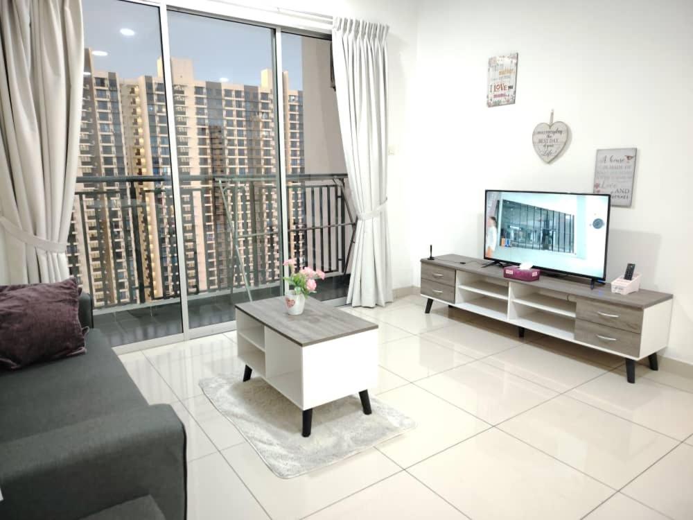 Aliff Avenue By Natol