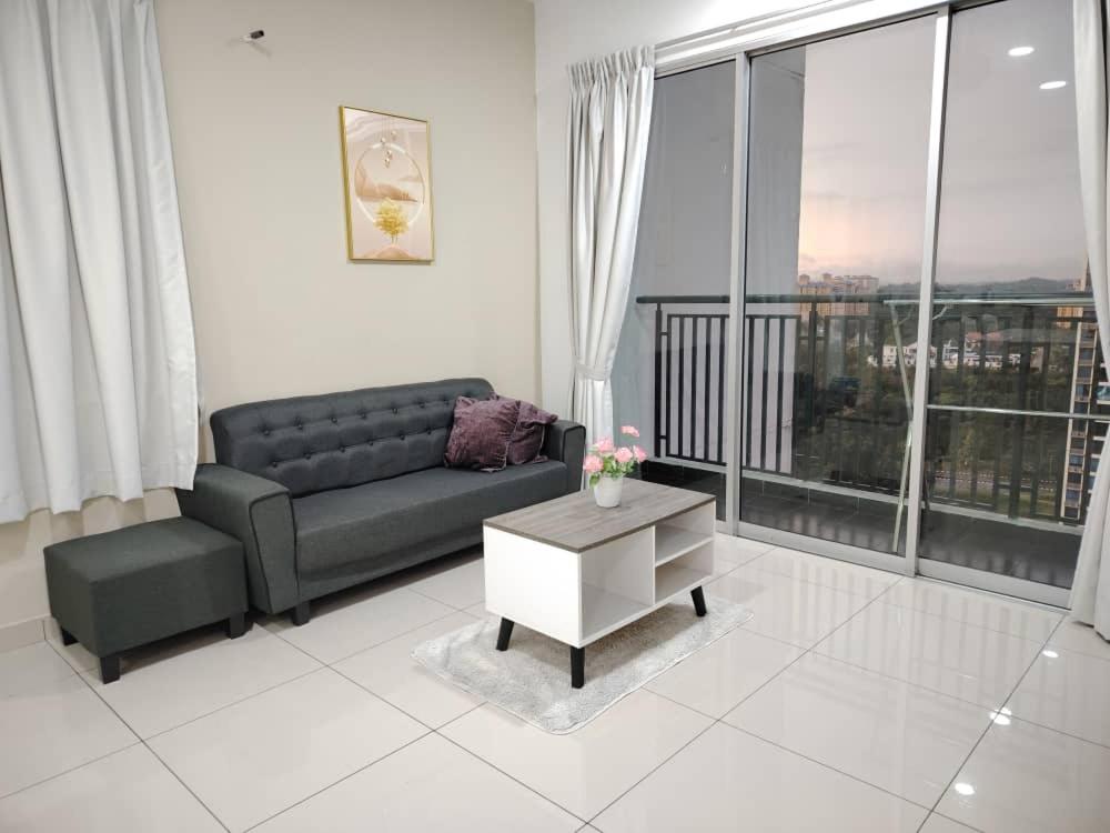 Aliff Avenue By Natol