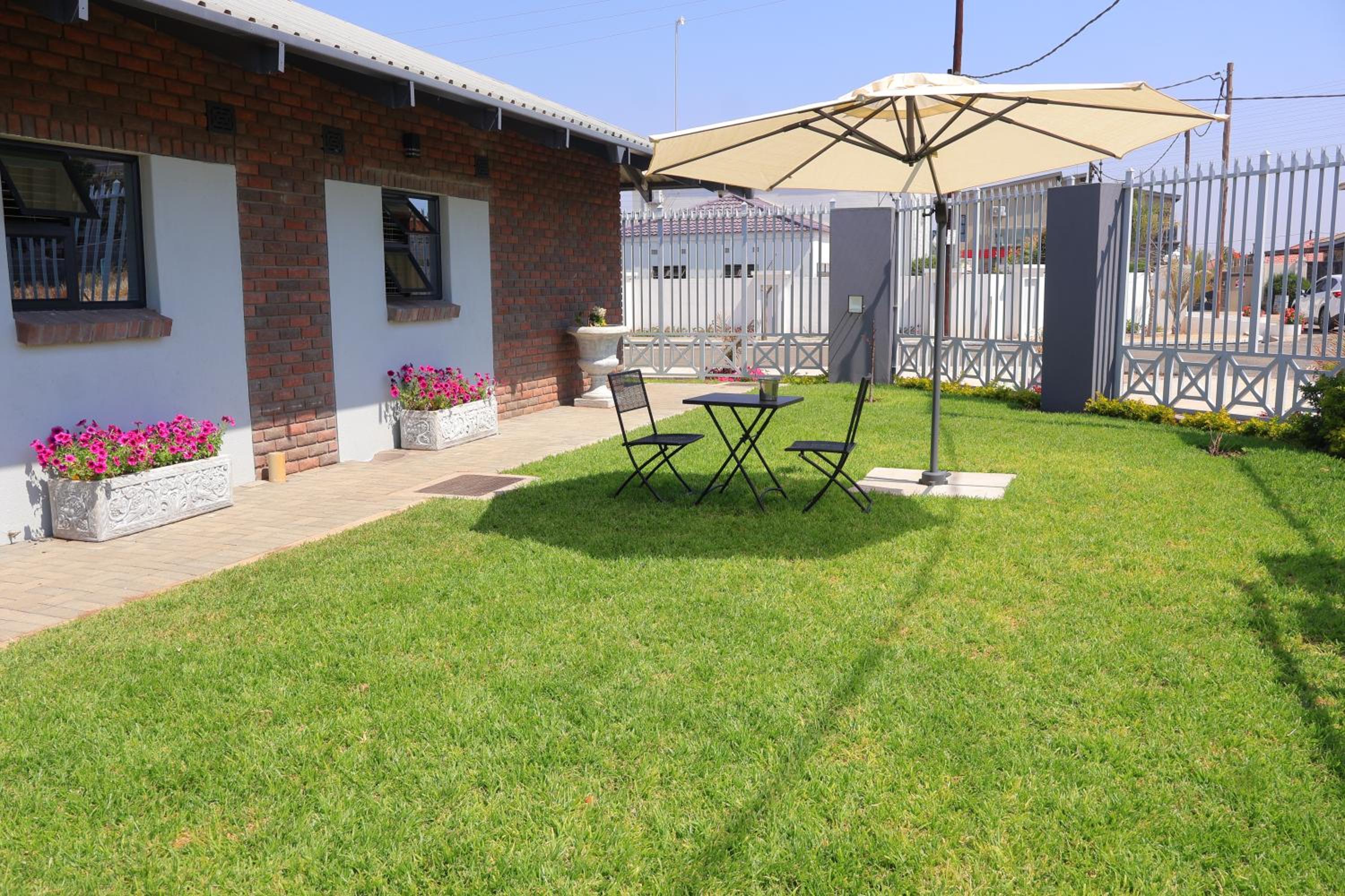 Villa de Chazha Guesthouse
