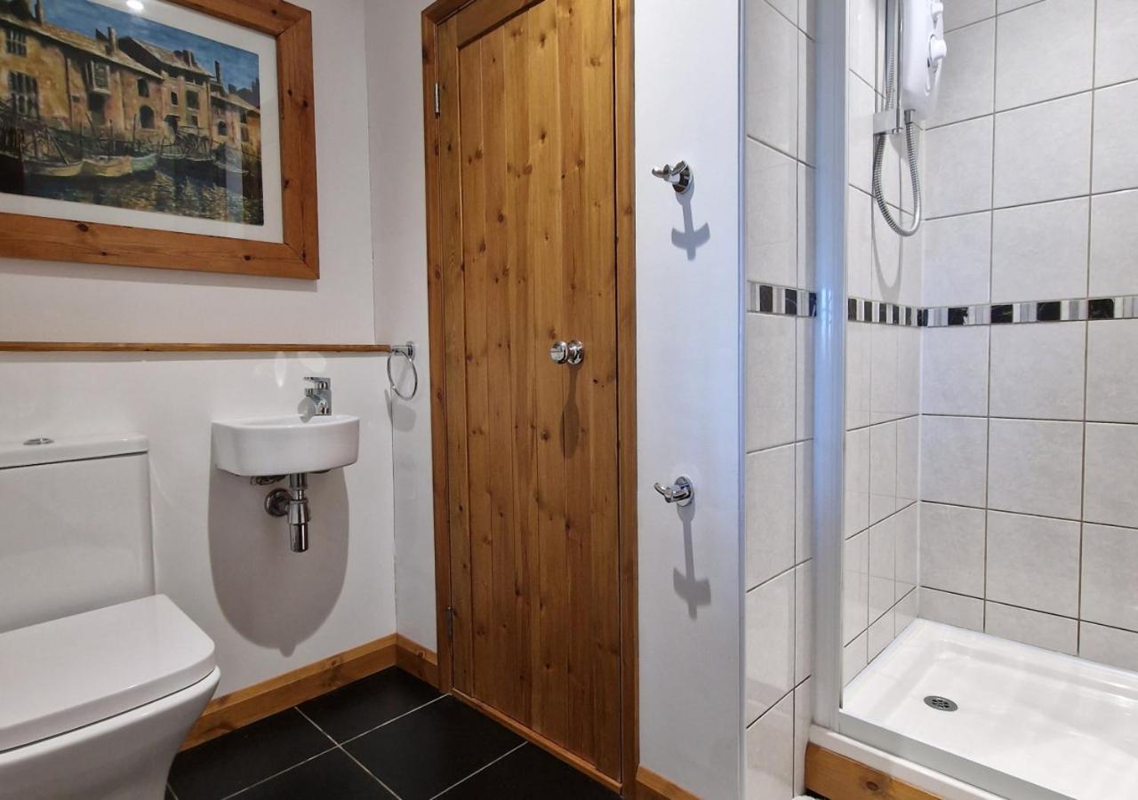 4 Bed in Pentewan oc-edghil